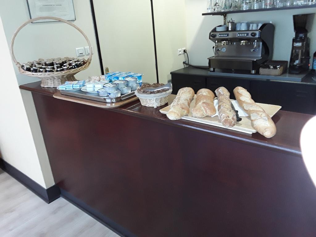 Hotel Dorele Montargis Dış mekan fotoğraf
